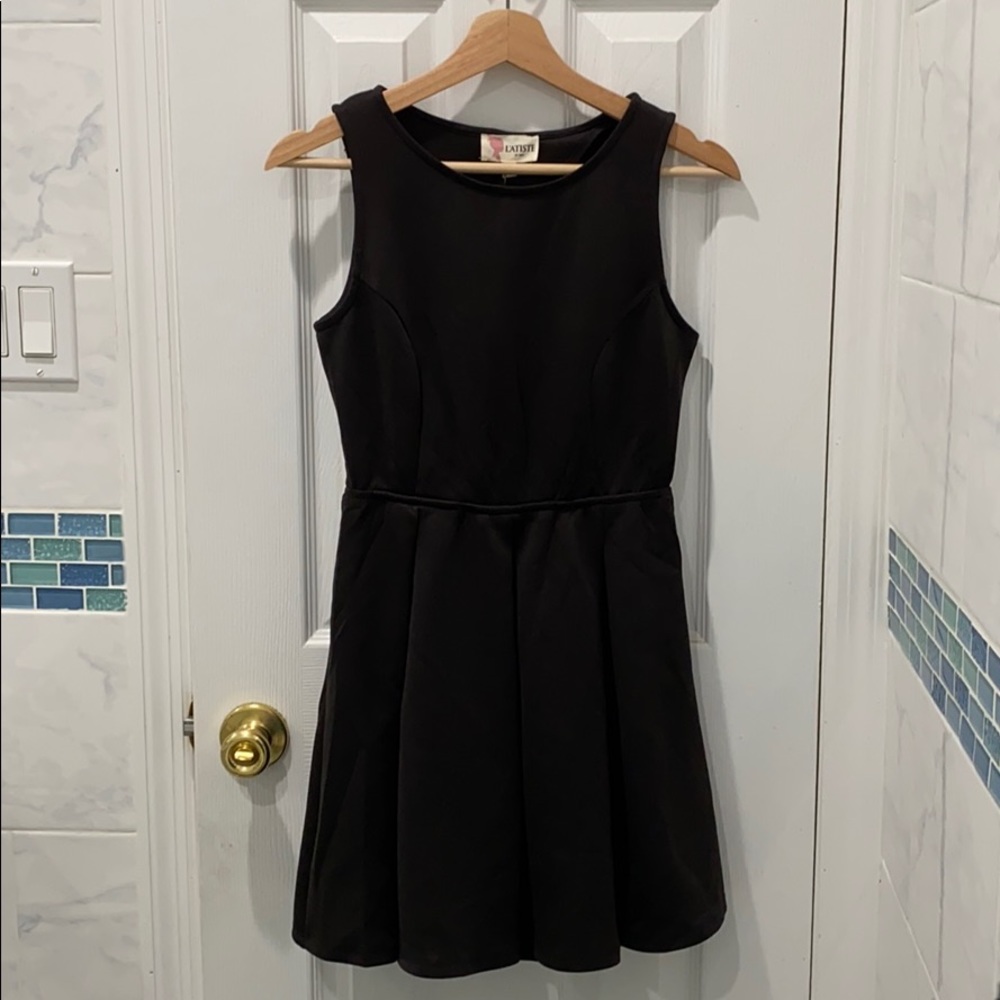 💫 Little Black Dress (Fit & Flare)